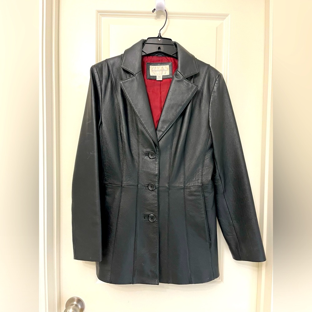 🌟Classic Genuine Leather Ladies Jacket: Size Small